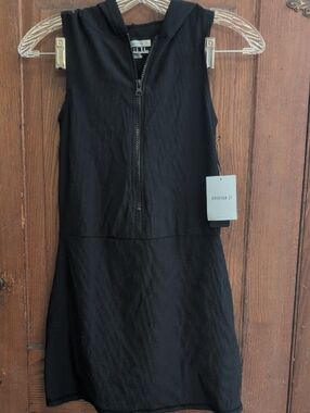 NWT Forever 21 Black Hooded Zip-Front Activewear Dress with Built-in Shorts